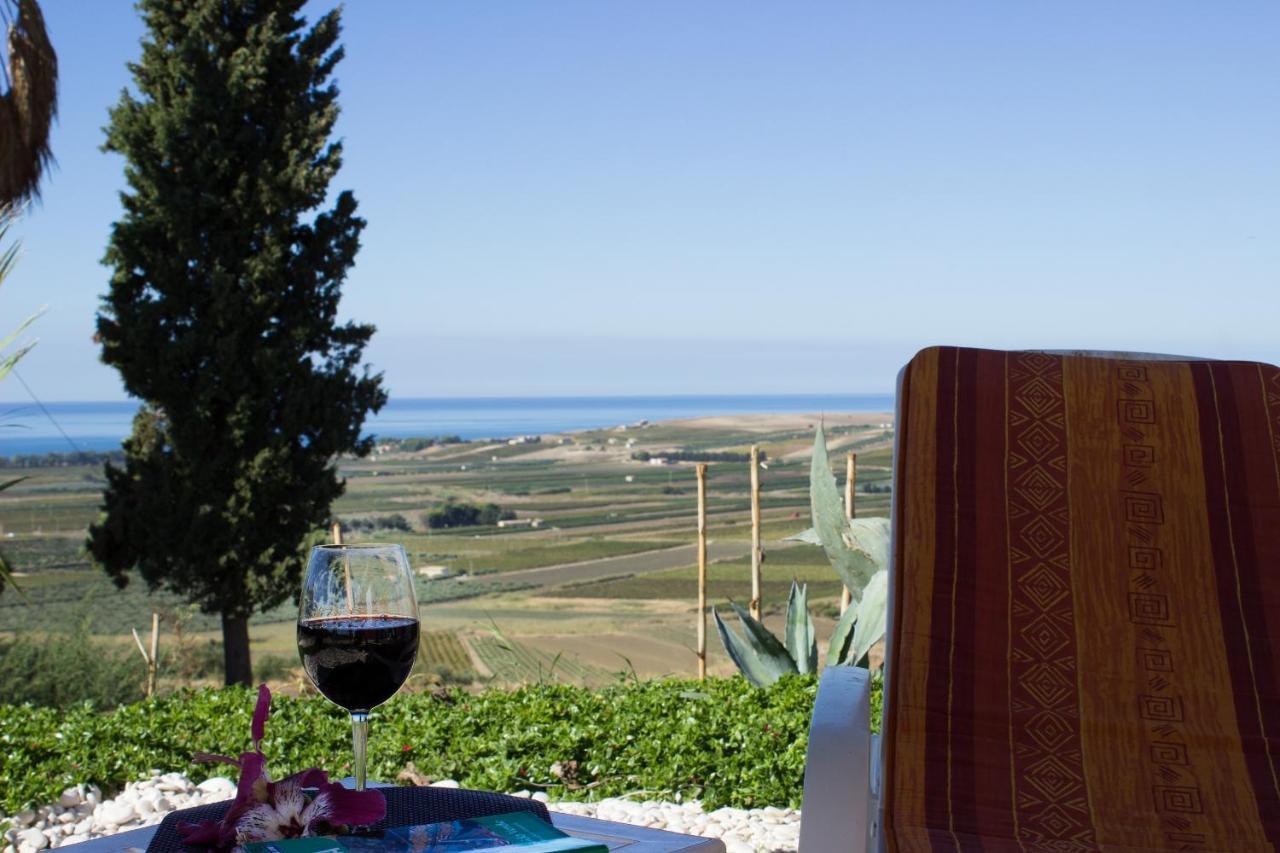 Casa Vacanze Surriano Sciacca Bagian luar foto